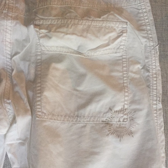 Cargo style cropped white cotton pants - Picture 5 of 5